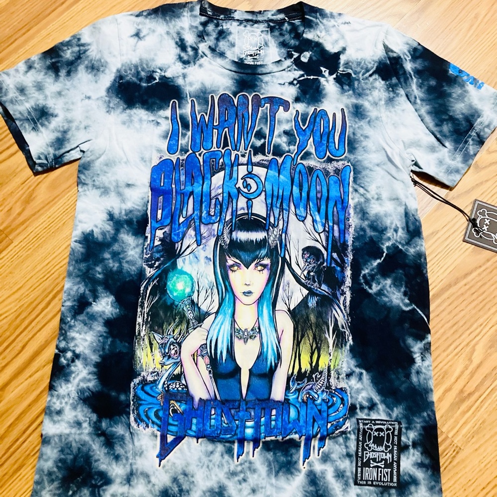 NWT ☠️💀🏴‍☠️Iron Fist special edition tee